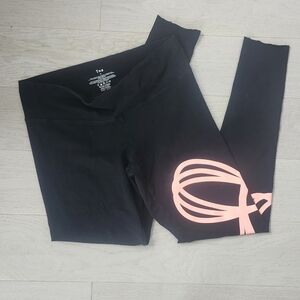 Aritzia Tna Equator Mid-rise leggings Black Pink Graphic logo Medium